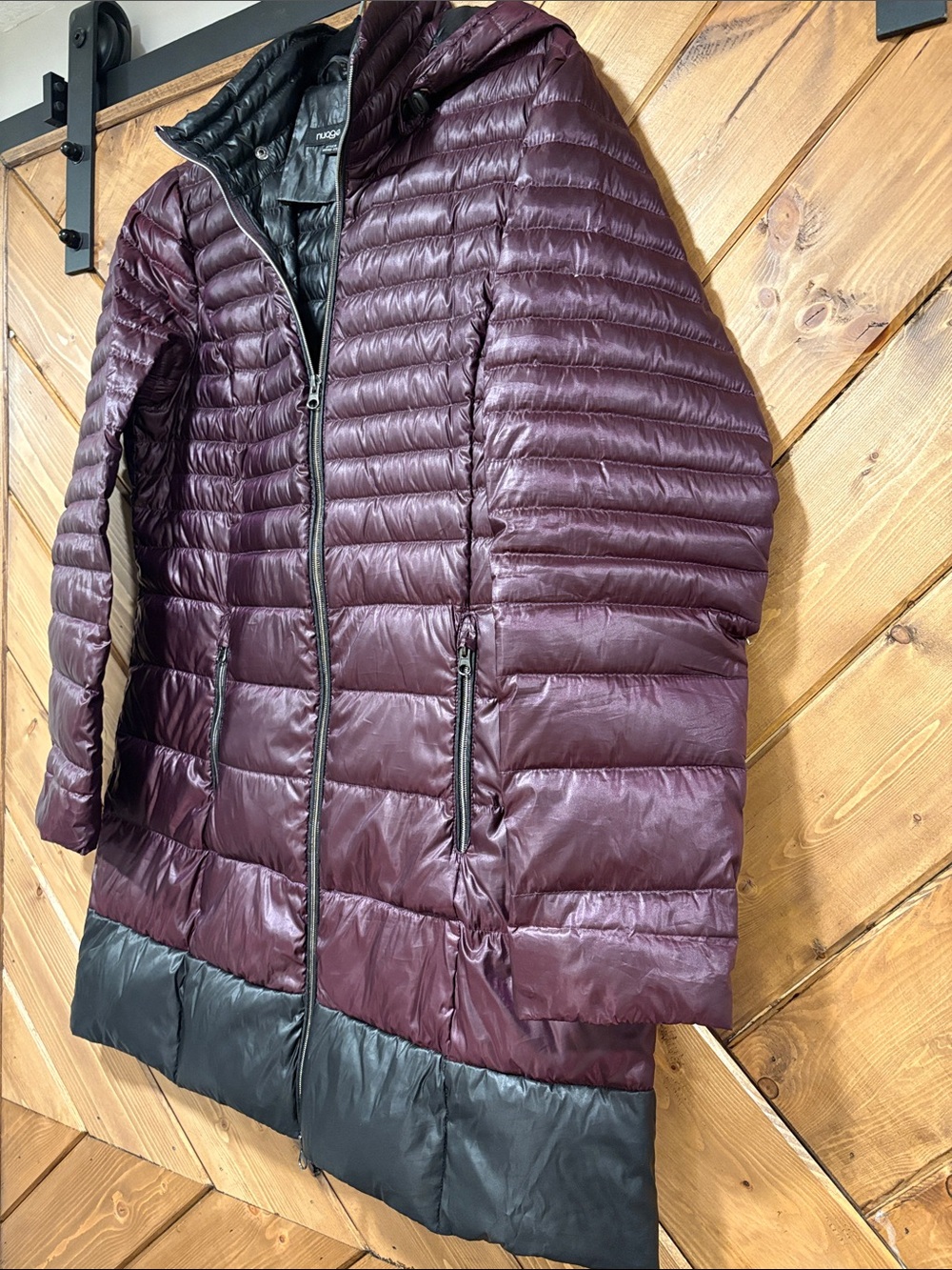 Women's Quilted Hooded Coat Packable- Burgundy with Black Trim Nuage Sport Large - Picture 3 of 7